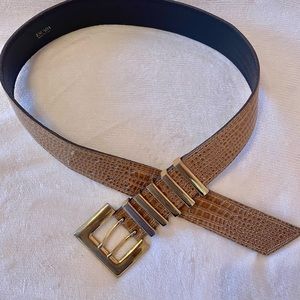 ESCADA vintage Gold Alligator leather belt Italy 37”